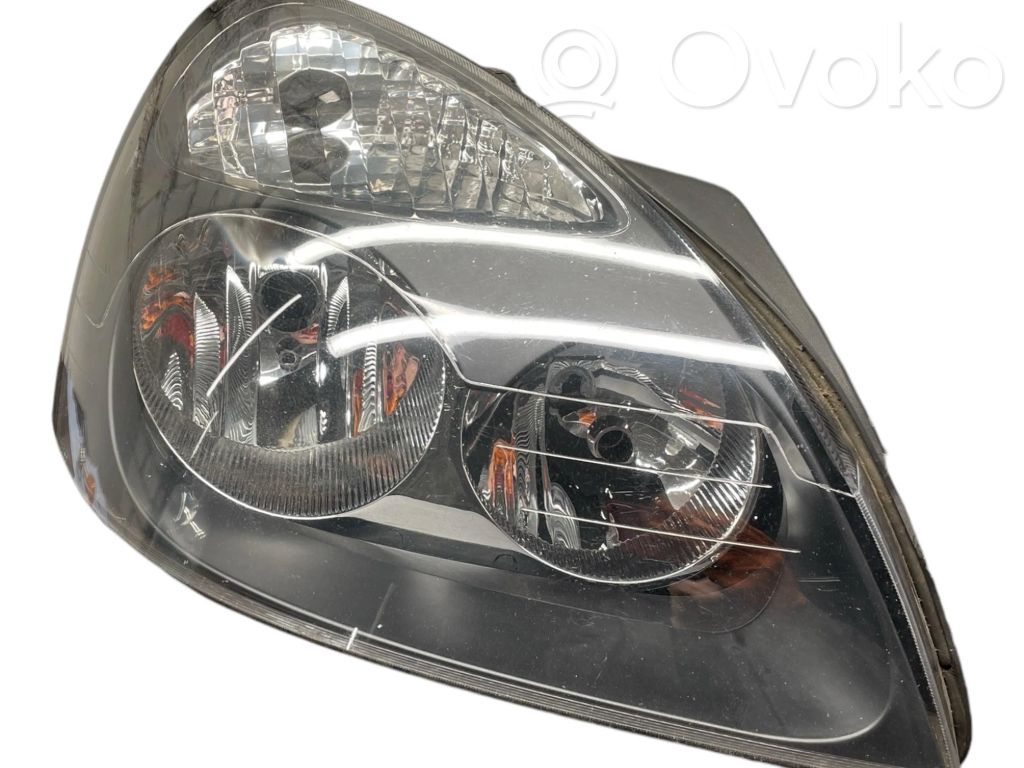 Renault Clio II Priekinis žibintas 
