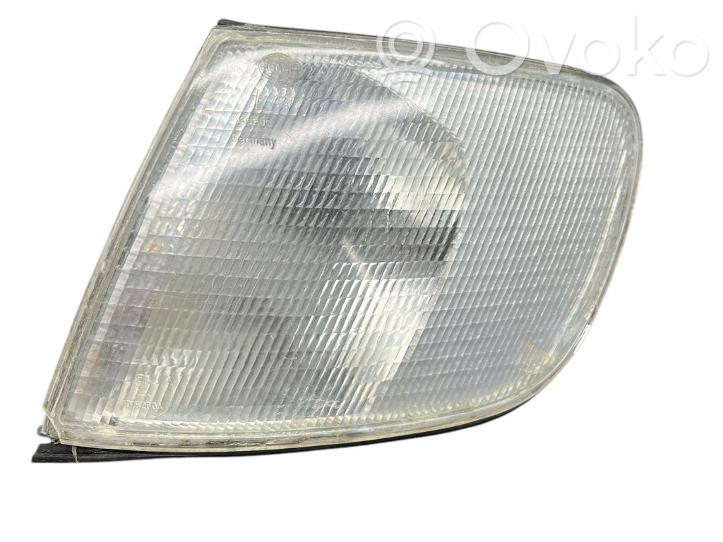 Audi 100 S4 C4 Front indicator light 