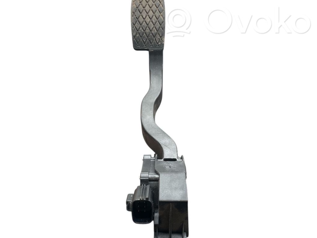 Akceleratoriaus pedalas   KR0401466