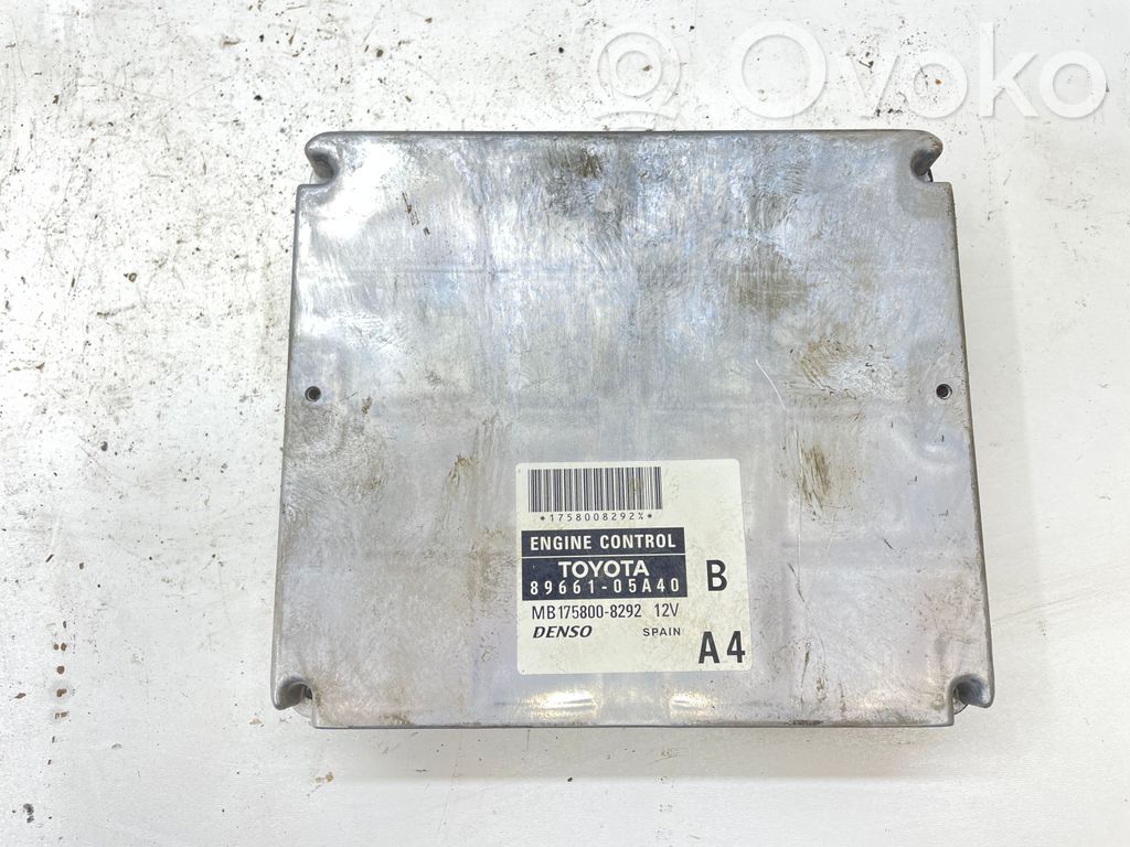 Toyota Avensis T250 Engine control unit/module 