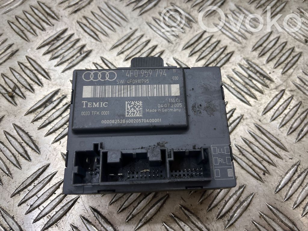 Unité de commande module de porte   4F0959794