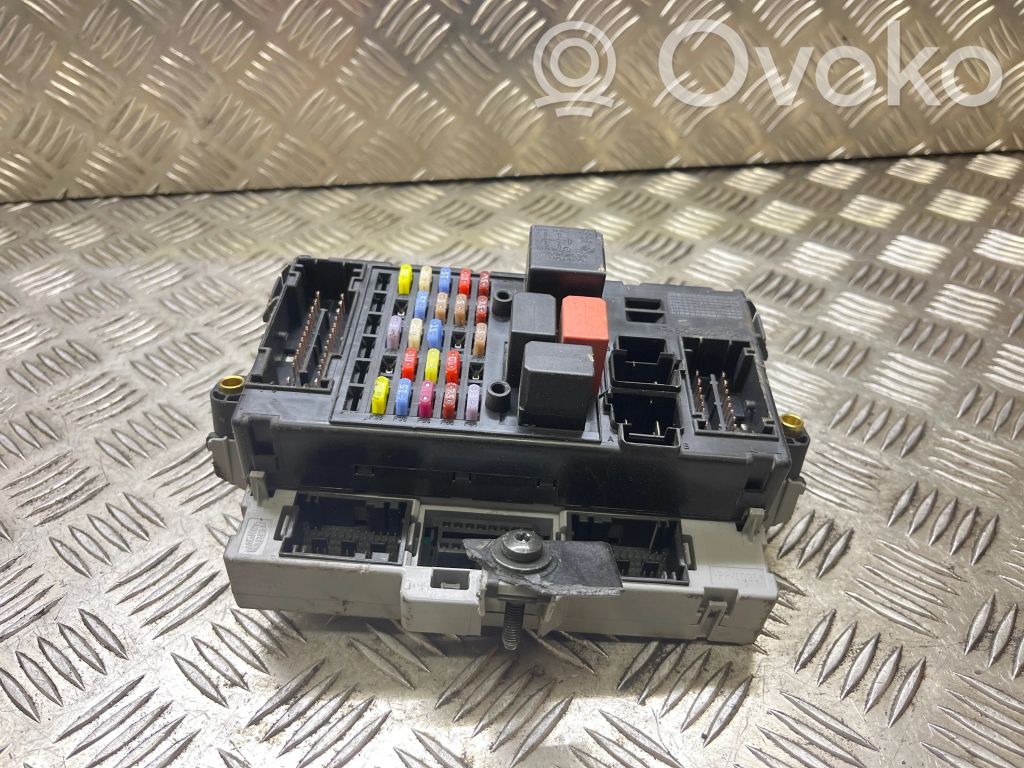Iveco Daily 35 - 40.10 Airbag control unit/module 