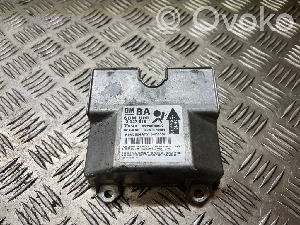 Opel Astra H Unidad de control/módulo del Airbag 