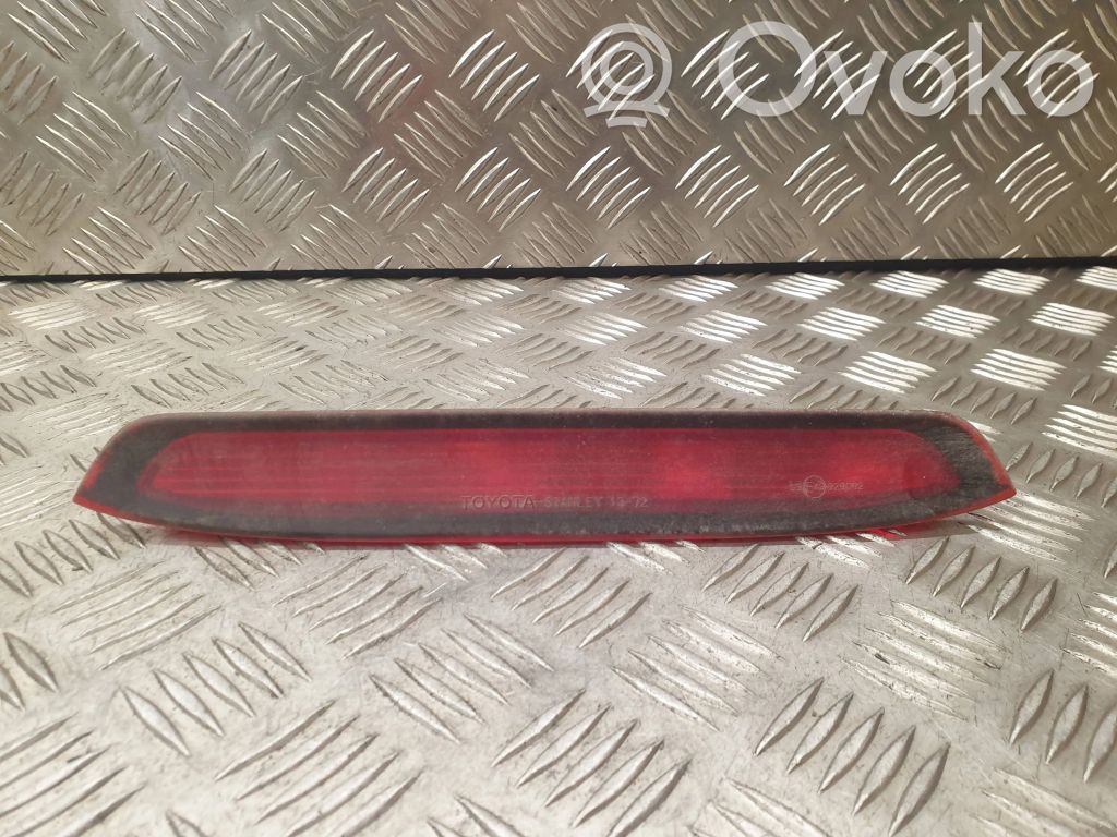 Toyota Corolla Verso E121 Third/center stoplight 