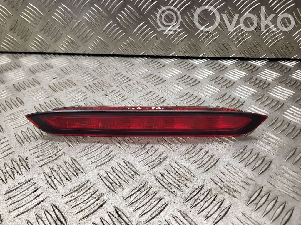 Toyota Corolla Verso E121 Third/center stoplight 