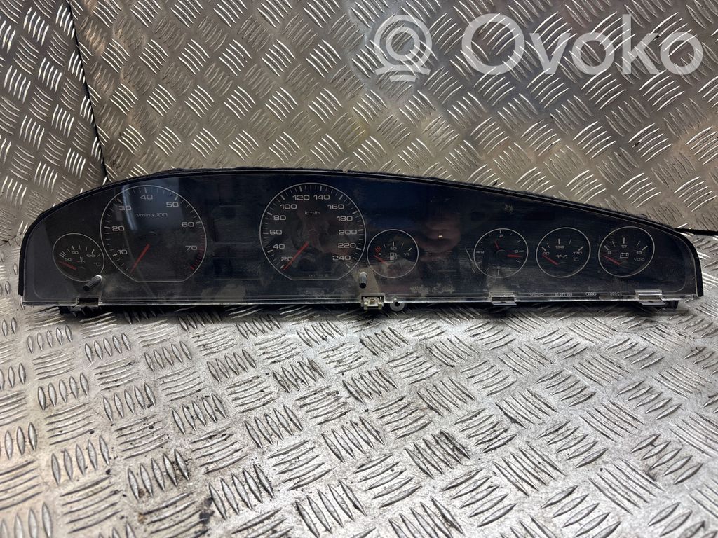 Audi A6 S6 C4 4A Velocímetro (tablero de instrumentos) 