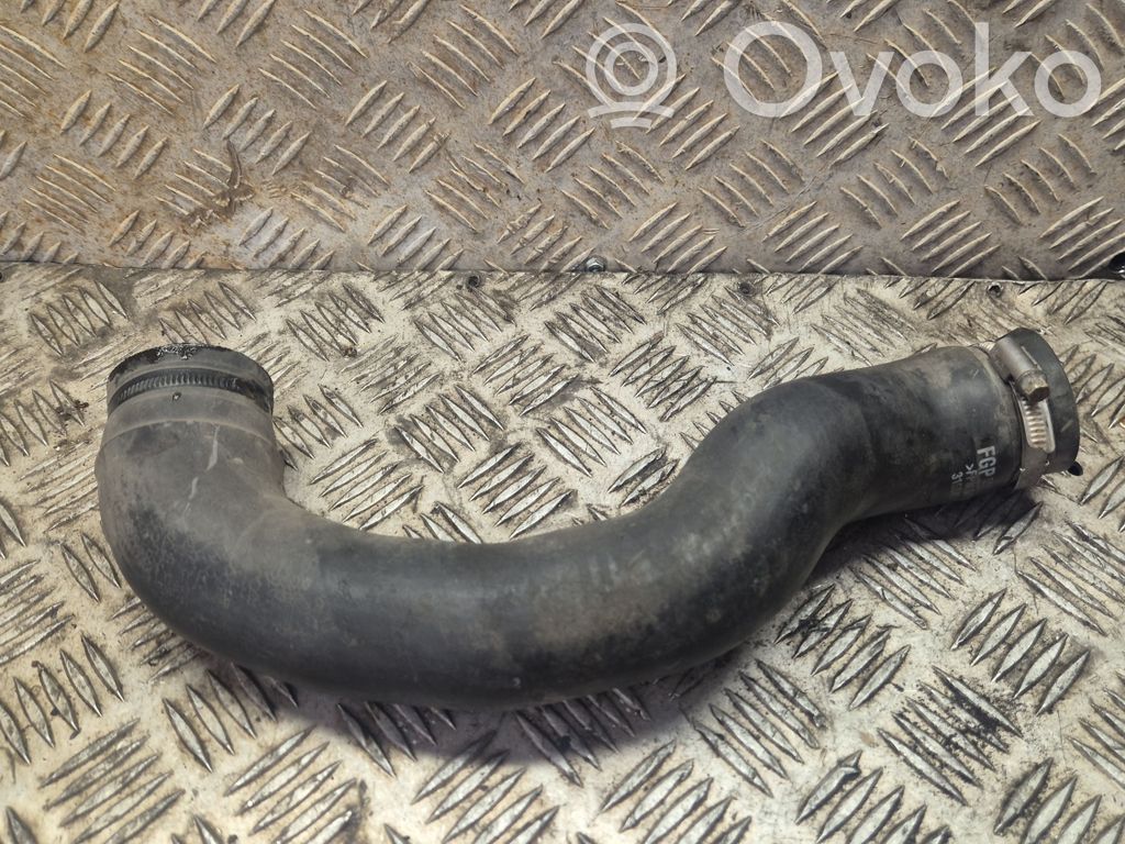 Opel Zafira B Furtun/conductă intercooler 