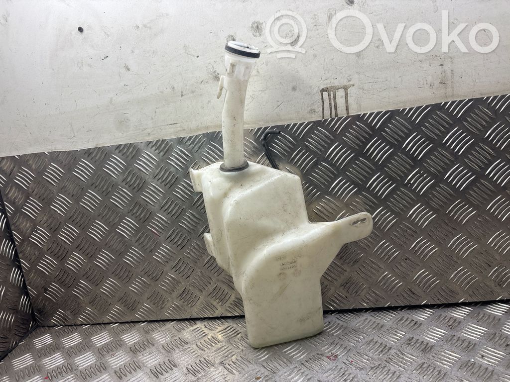 Opel Insignia A Windshield washer fluid reservoir/tank 