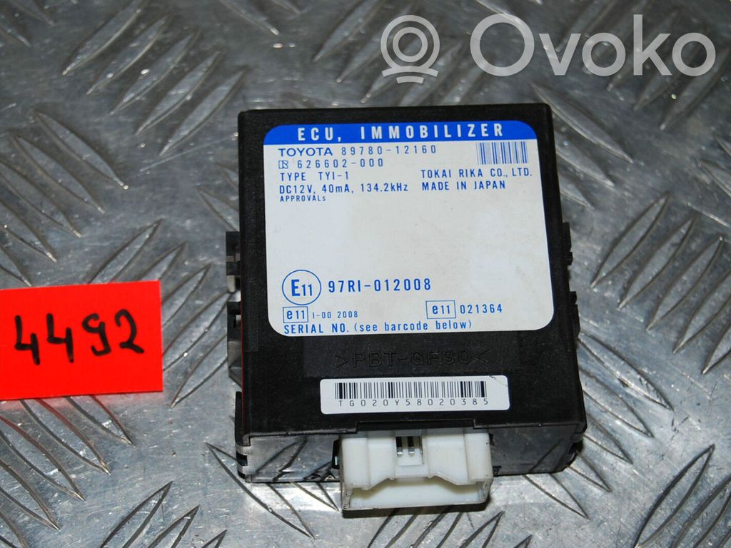 Toyota Corolla E120 E130 Immobilizer control unit/module 