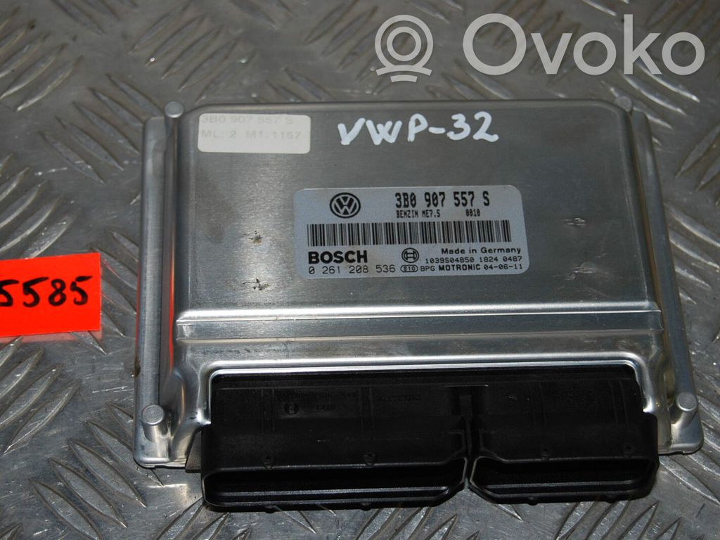 Volkswagen PASSAT B5.5 Engine control unit/module 