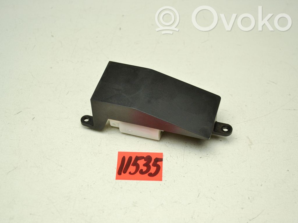 Other control units/modules   3000186408