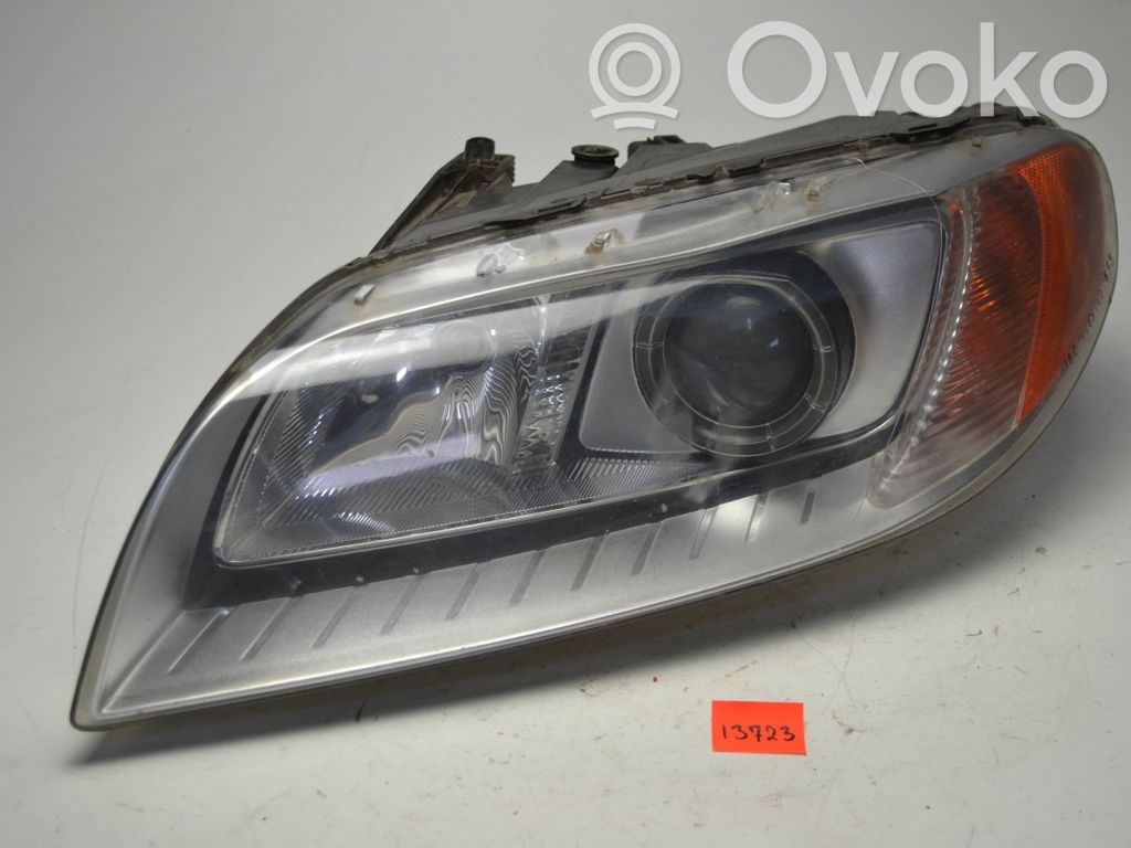 Volvo XC70 Scheinwerfer 