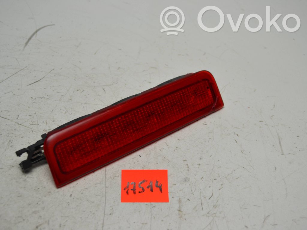 Volkswagen Caddy Third/center stoplight 
