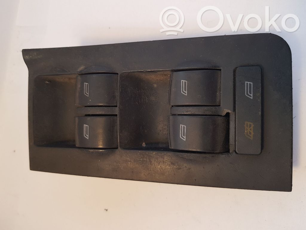 Audi A6 S6 C5 4B Electric window control switch 