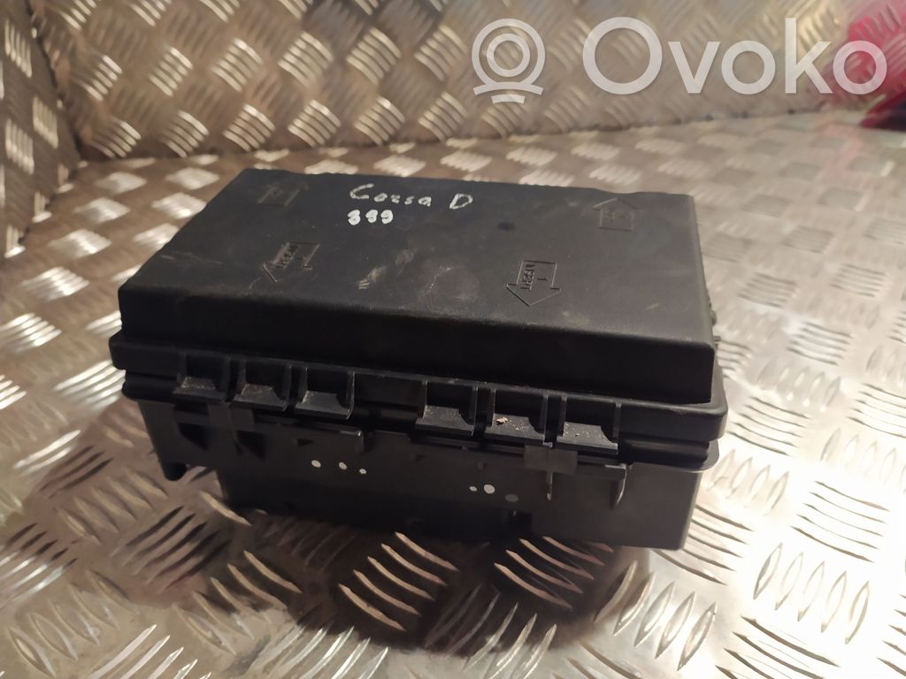 Opel Corsa D Fuse module 