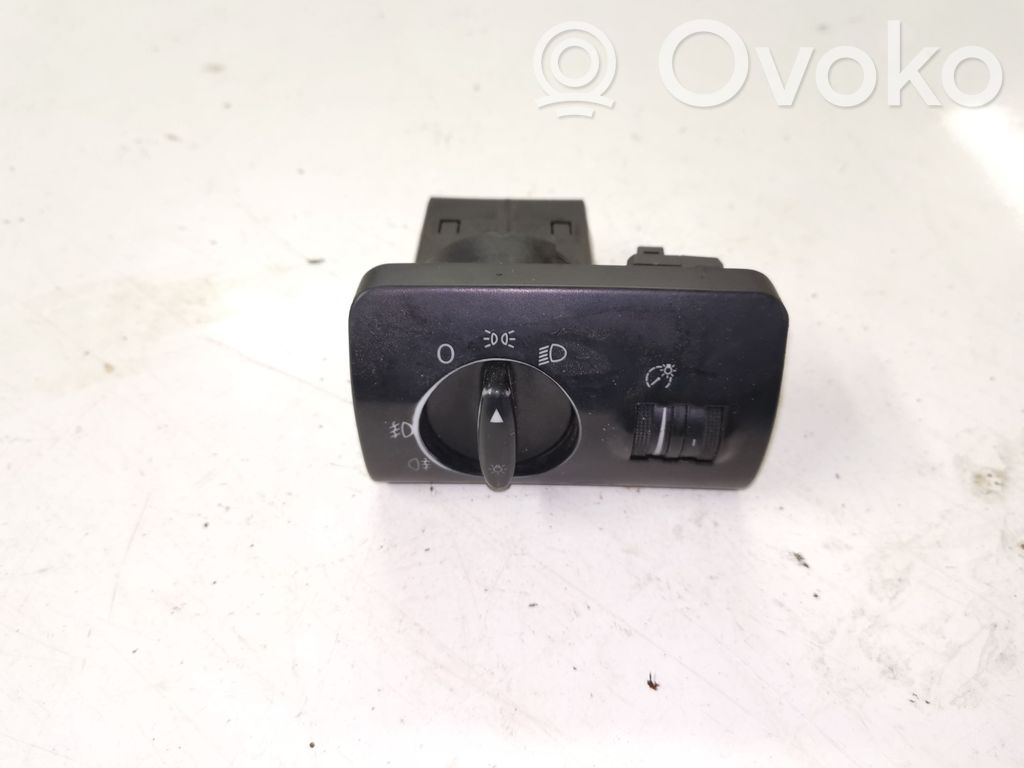 Audi A6 S6 C5 4B Light switch 