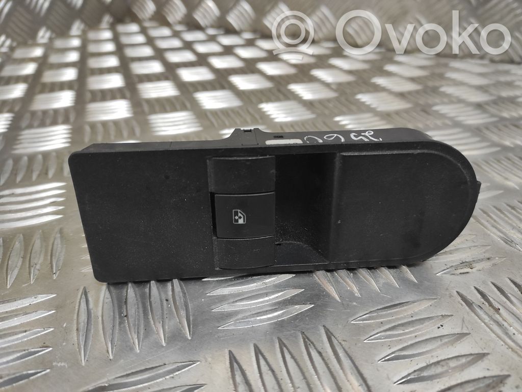 Opel Astra H Electric window control switch 