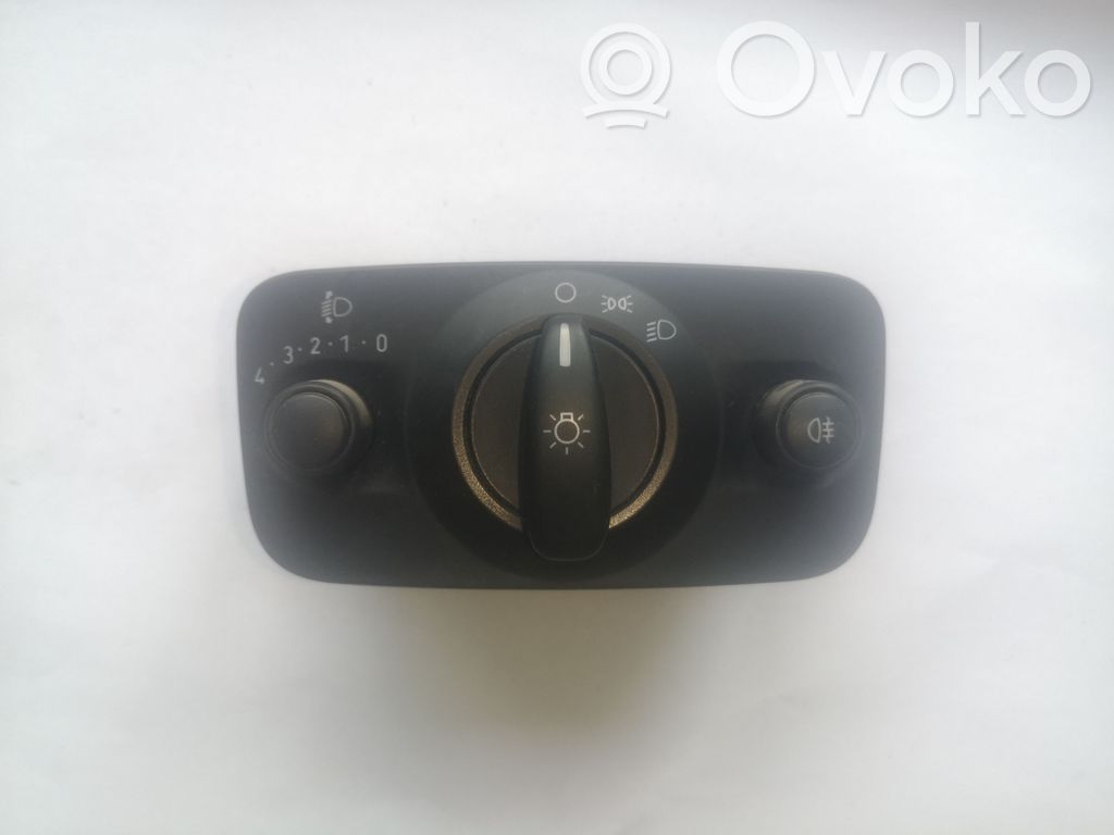 Ford Mondeo MK IV Light switch 