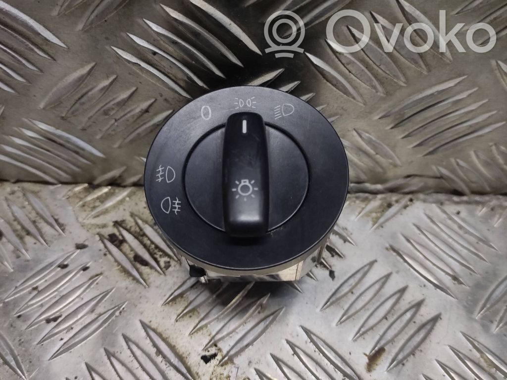 Volkswagen PASSAT B6 Interruptor de luz 