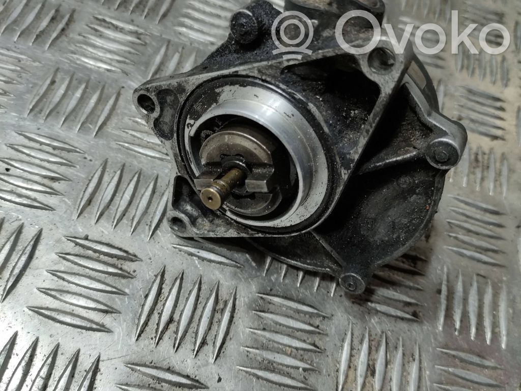 Audi 80 90 S2 B4 Pompă vacuum 