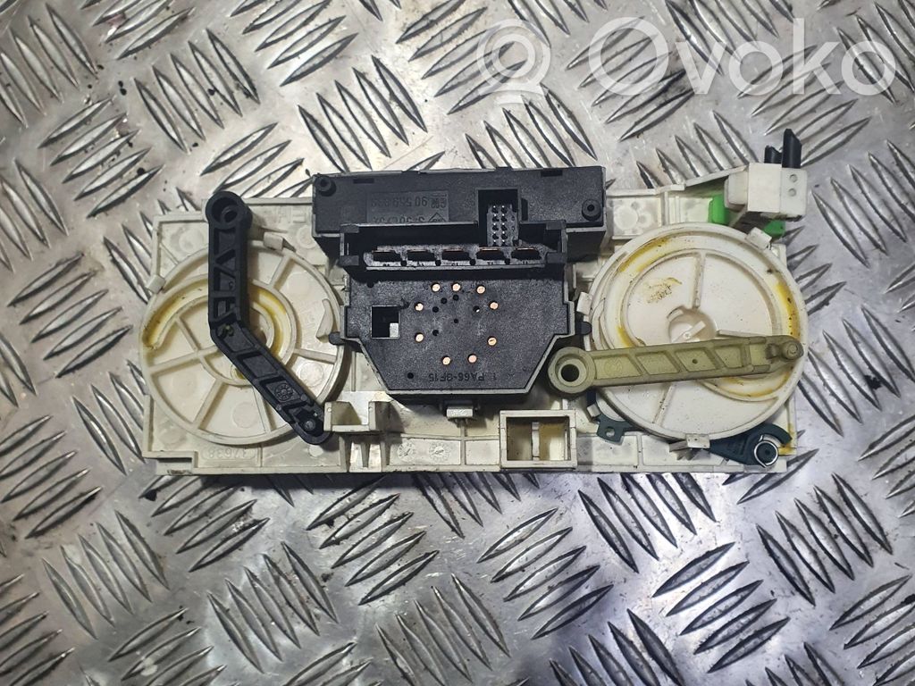 Opel Astra G Climate control unit 
