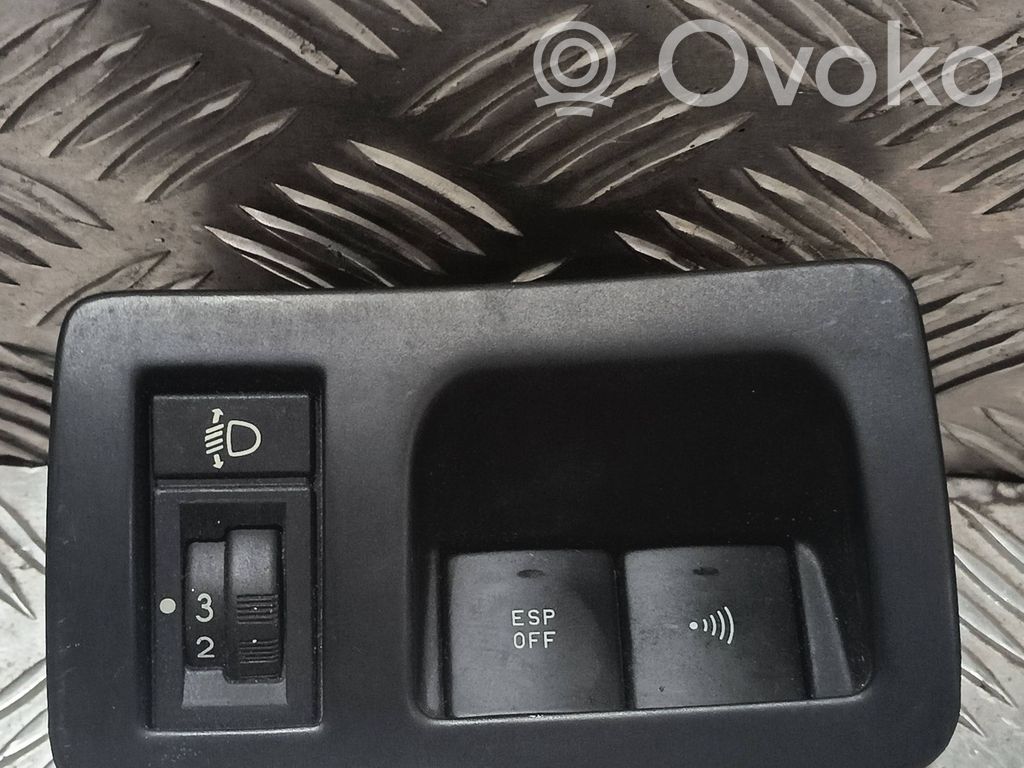Peugeot 607 A set of switches 