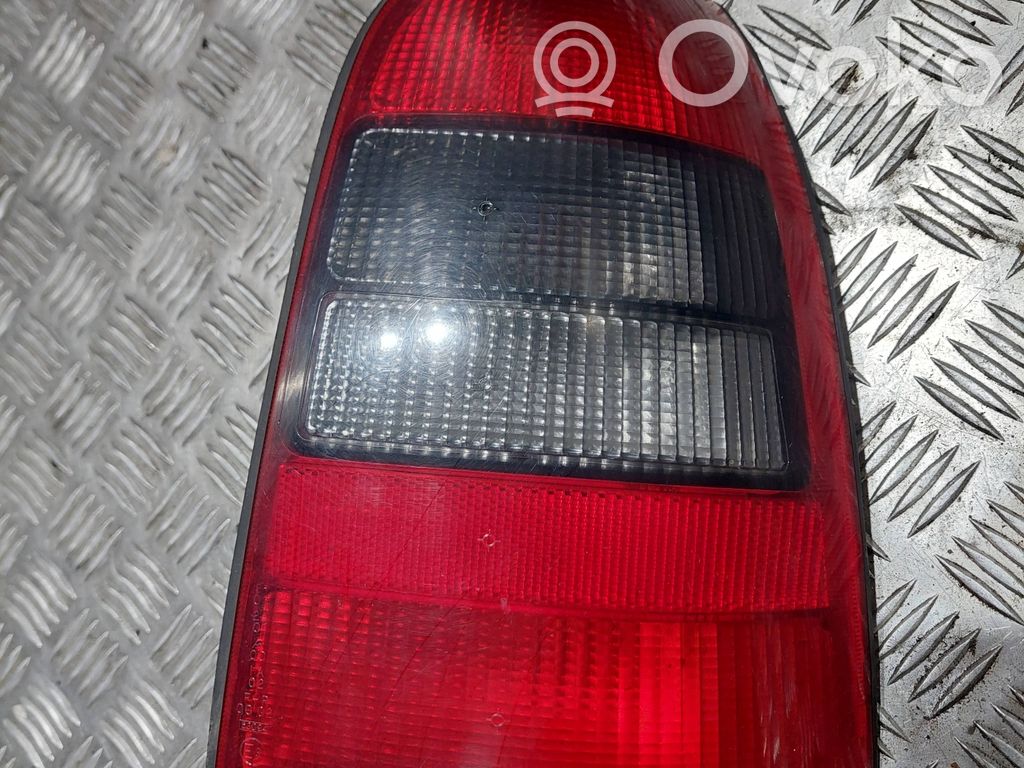 Opel Vectra B Luci posteriori 
