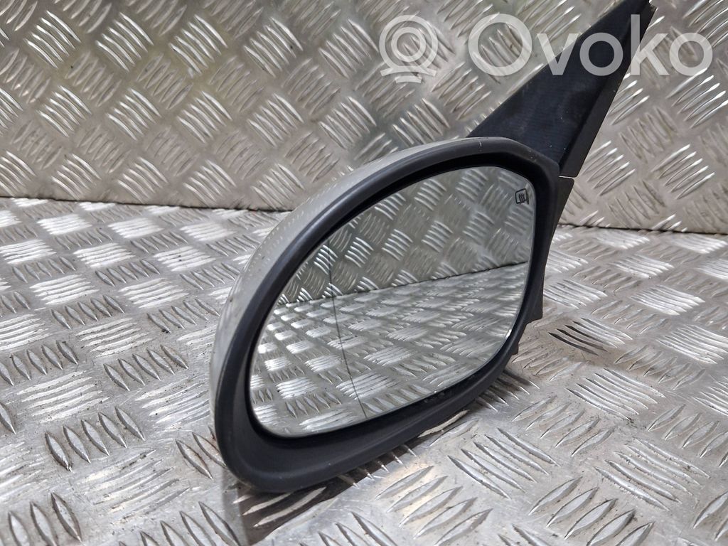 Opel Vectra B Front door electric wing mirror 
