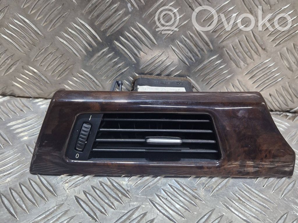 BMW 3 E90 E91 Šoninės oro grotelės 