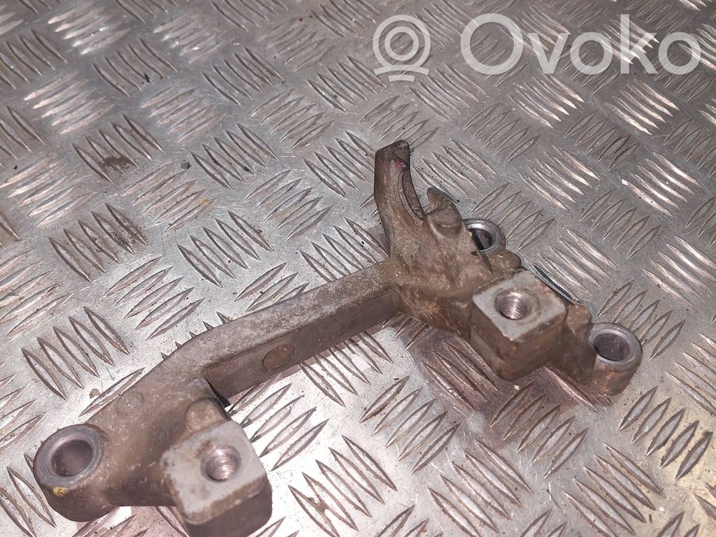Gearbox mounting bracket   30674,04766159AB