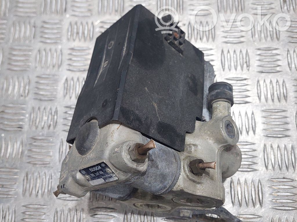 Volvo 740 ABS Pump 