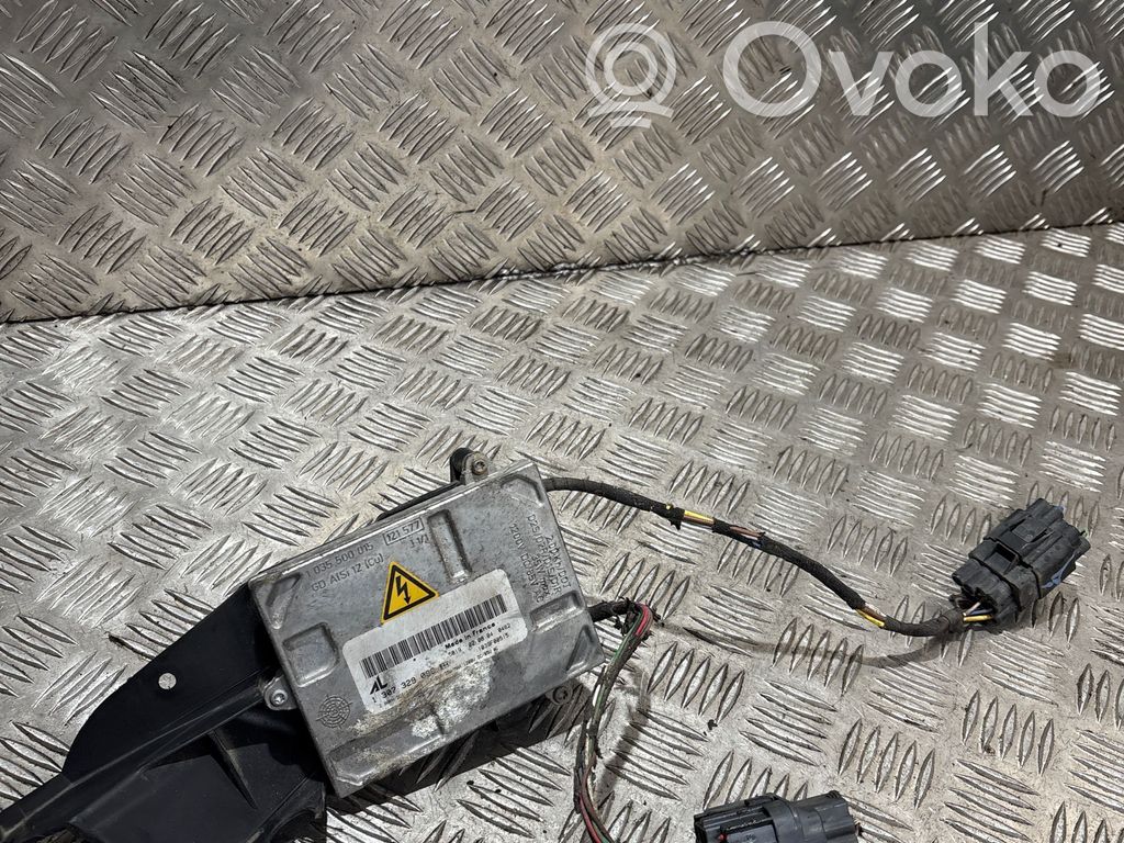 Volvo V50 Headlight ballast module Xenon 