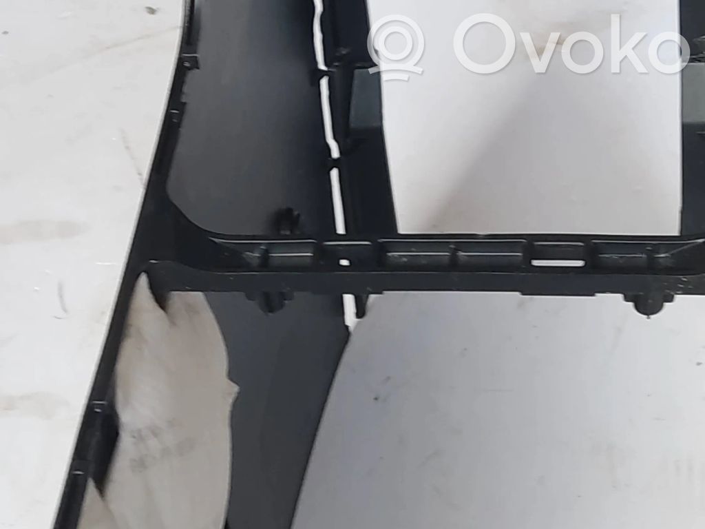 Consola central   84611G4000