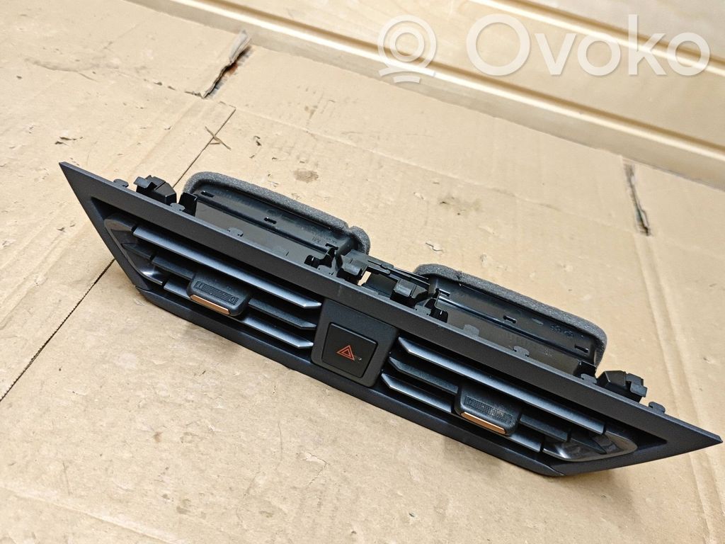Cupra Born Grille d'aération centrale 