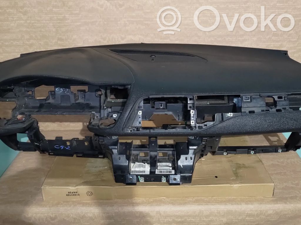 Citroen C5 Panelė 
