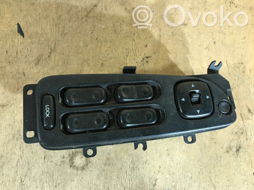 Mazda Xedos 9 Electric window control switch 
