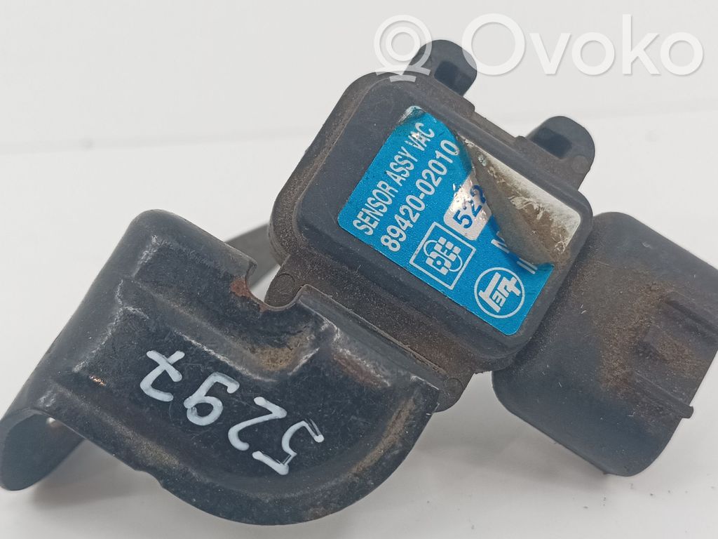 Toyota Corolla Verso E121 Air pressure sensor 