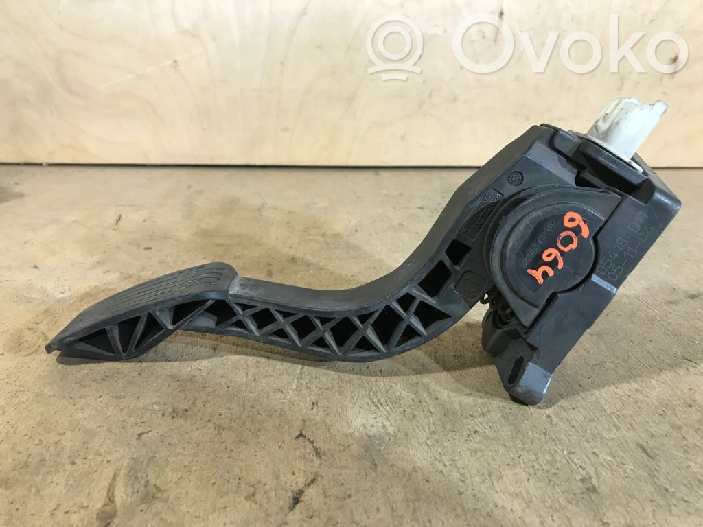 Toyota Aygo AB10 Akceleratoriaus pedalas 