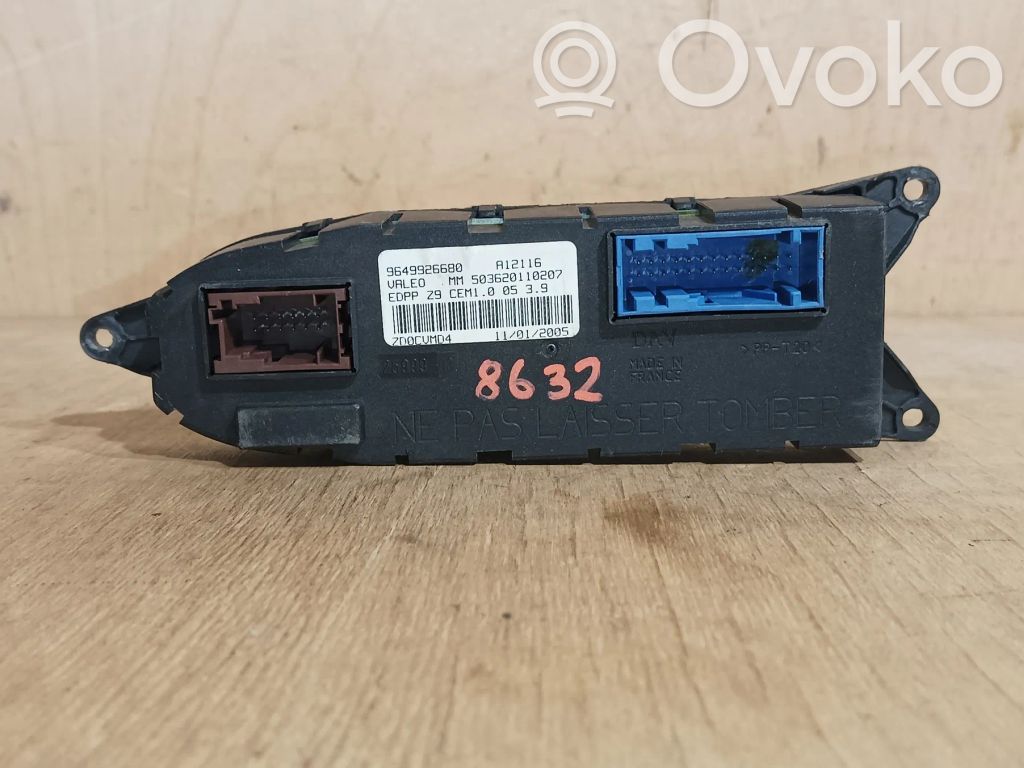 Peugeot 607 Durvju vadības bloks 