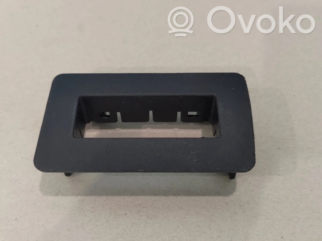 Panel trim   9684157677,FAURECIA,1011622