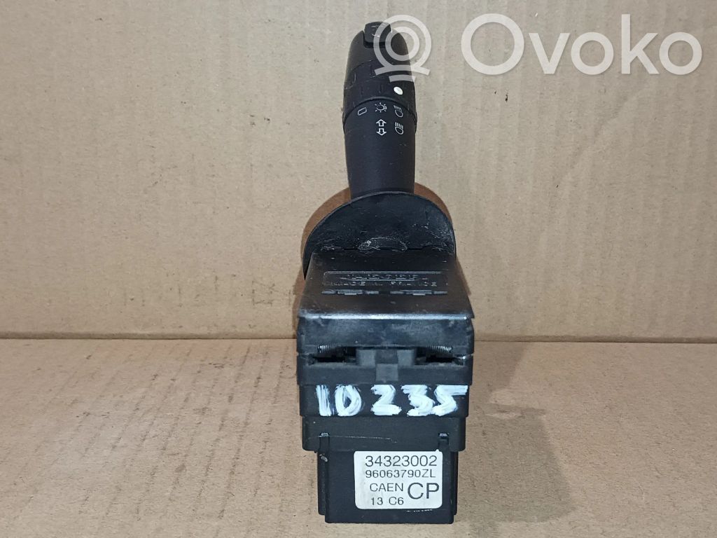 Peugeot 406 Indicator stalk 