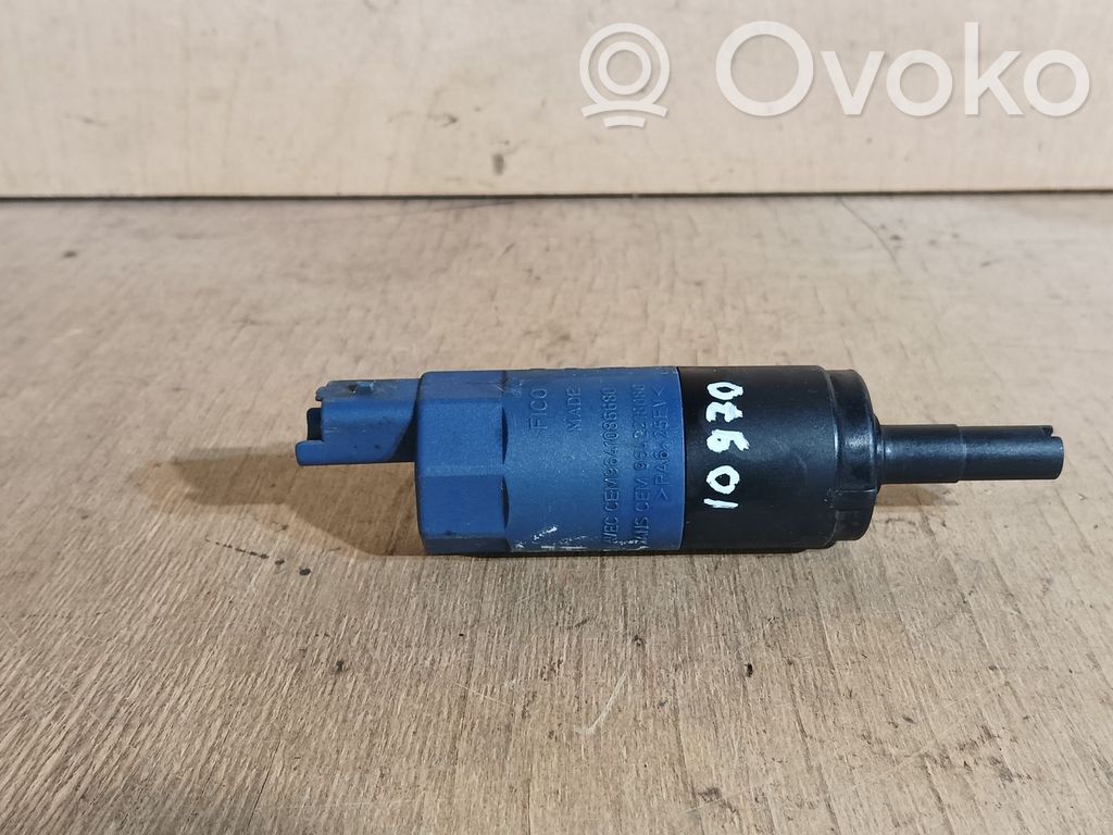 Citroen C4 Grand Picasso Headlight washer pump 