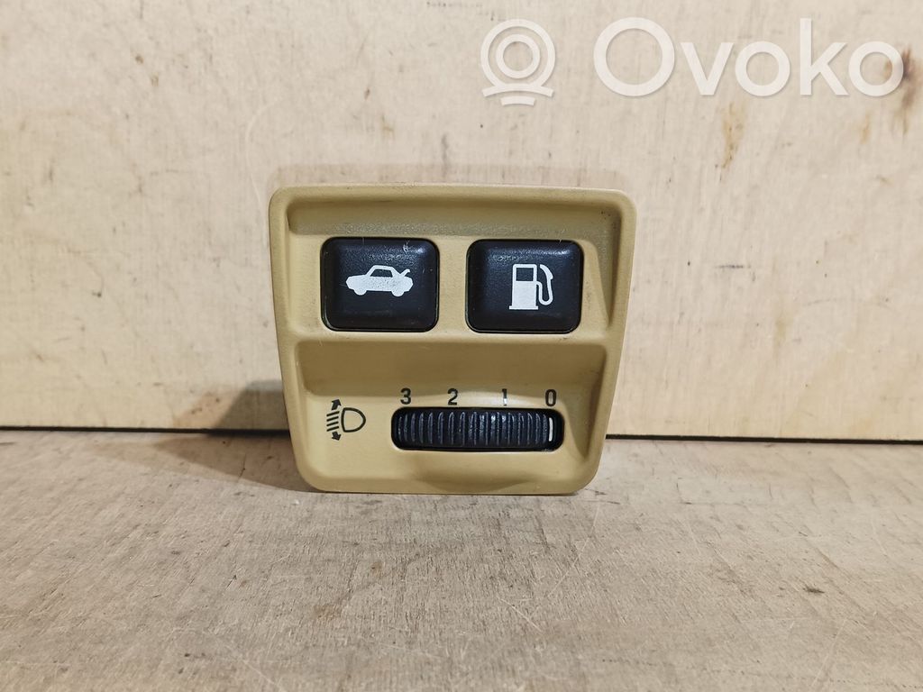 Jaguar S-Type Headlight level height control switch 