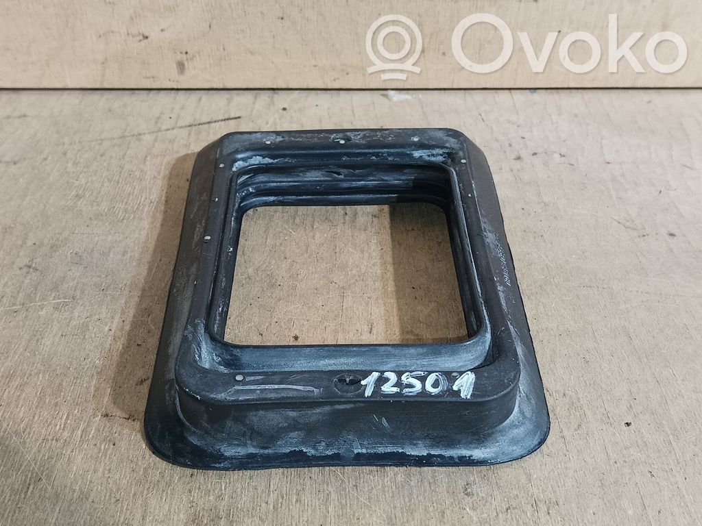 Peugeot 407 Gear shifter surround trim plastic 