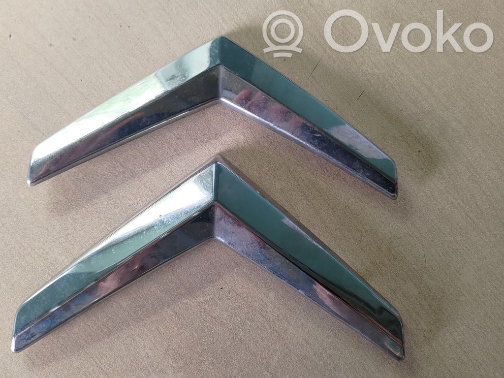 Citroen C1 Manufacturer badge logo/emblem 