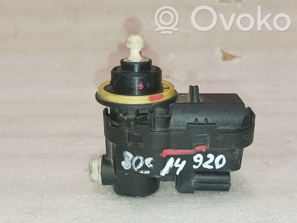 Peugeot 508 Headlight level adjustment motor 
