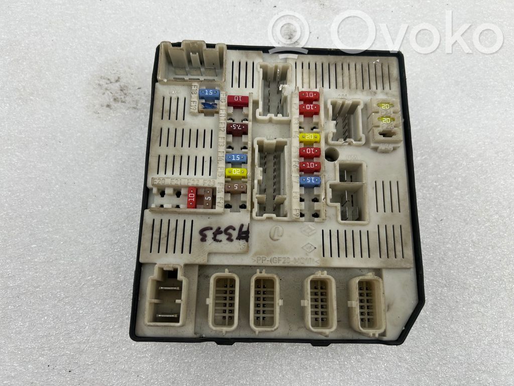 Renault Laguna III Drošinātāju bloks 