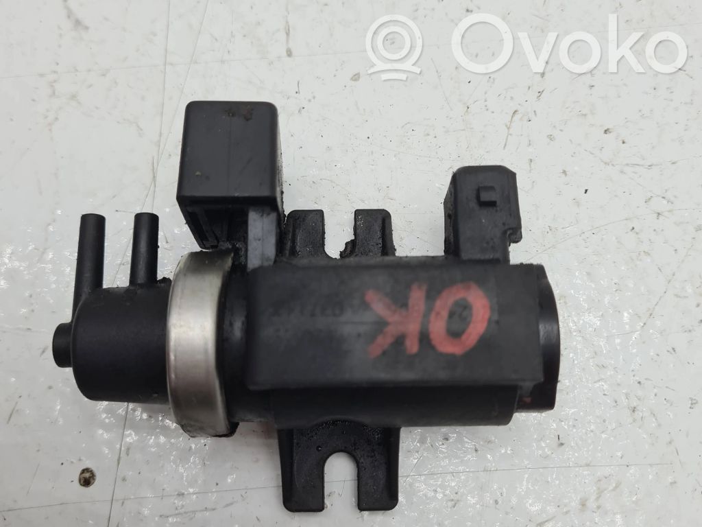 BMW 3 E90 E91 Solenoidinis vožtuvas 