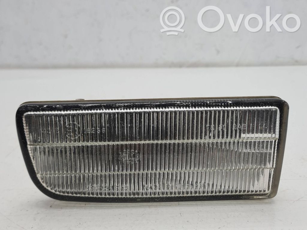 BMW 3 E36 Etusumuvalo 
