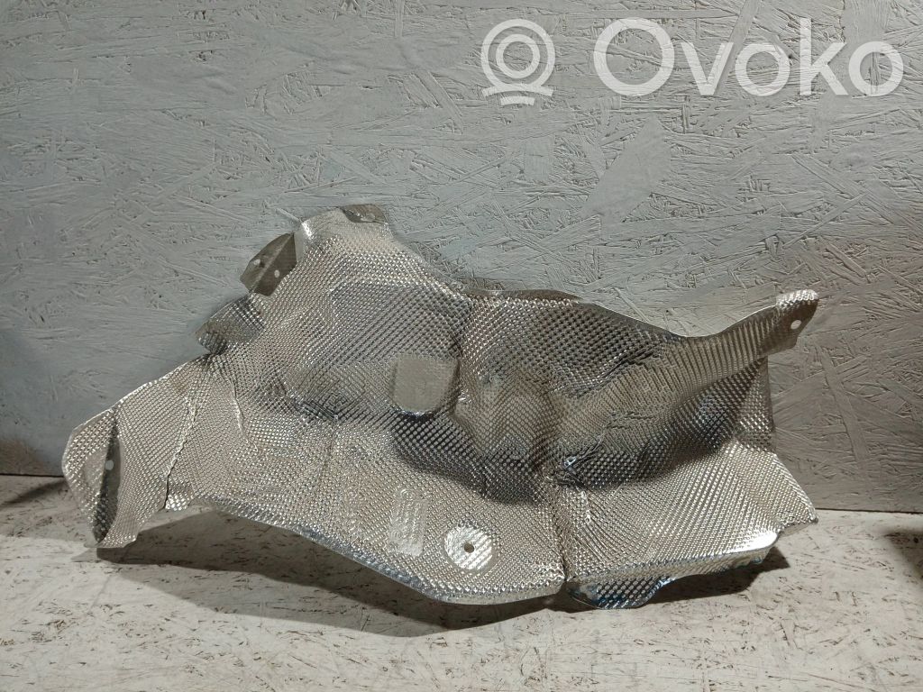 BMW X6 E71 Protección térmica del escape 
